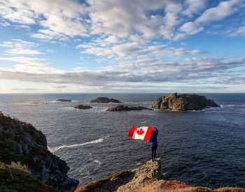 A picture of the Atlantic Ocean near Canada, North America