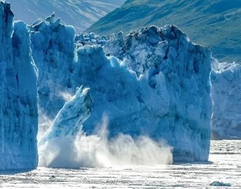 A picture of a glacier