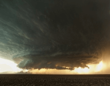 Rotating Thunderstorm (Supercell)