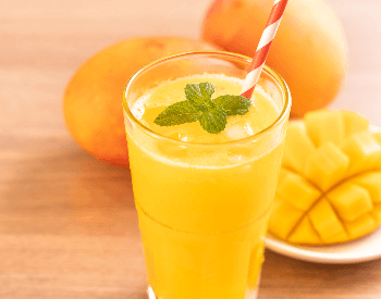A picture of a mango drink