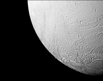 a-photo-of-the-southern-terrain-of-enceladus-moon
