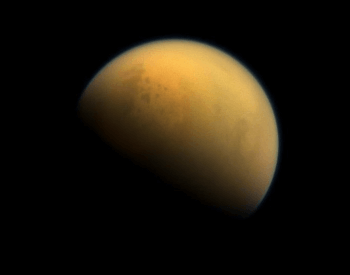 A stunning photo of Titan through its hazy atmosphere.
