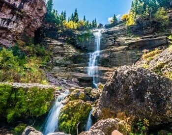 A picture of a small waterfall