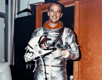A photo of Alan Shepard in his flight suit before the Mercury-Restone 3 mission