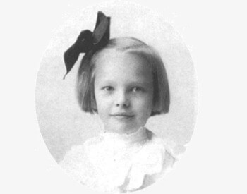 A picture of Amelia Earhart as a young child