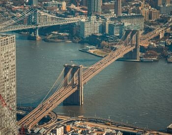 A picture of the Brooklyn Bridge from the sky