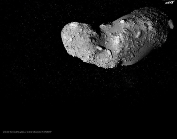 A picture of the asteroid 25143 itokawa