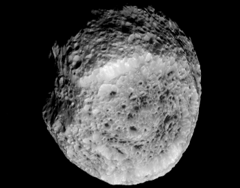 A photo of the Saturn's moon Hyperion