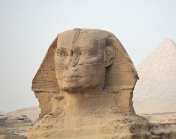 A close-up picture of the Sphinx's head