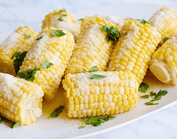 A picture of corn on the cob