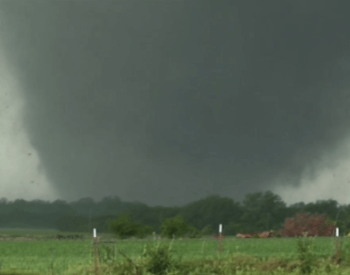 A picture of an EF5 Tornado.