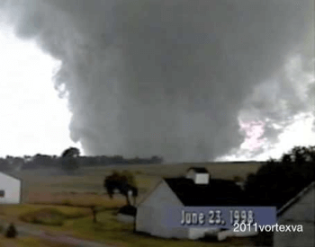 A picture of an F2 Tornado.