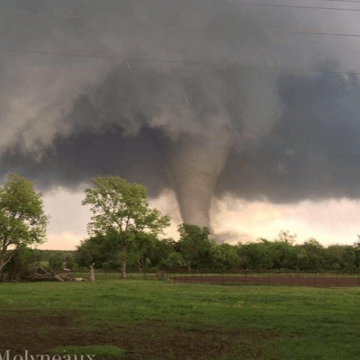 A Picture of an F4 Tornado Funnel