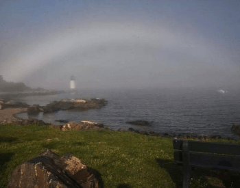 A picture of a fogbow