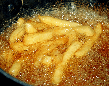 A picture of french fries that contain saturated fat
