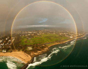 A picture of a full circle rainbow