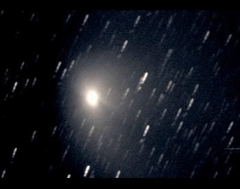 A picture of the Hale-Bopp Comet in 1997