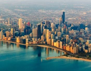 A picture of Lake Michigan and the Chicago skyline