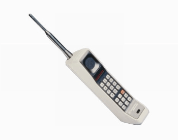 The first cellular phone: Motorola DynaTAC 8000x 