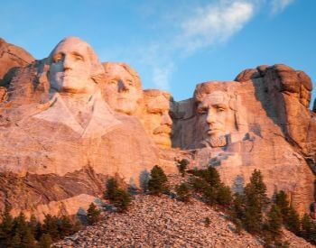  A beautiful picture of Mount Rushmore as the sun is rising
