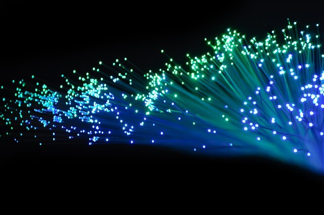 fiber optics facts for kids