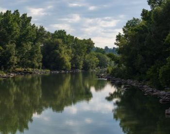 A picture of a river