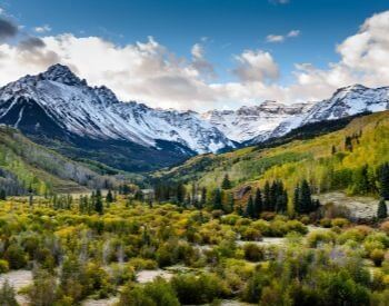 A picture of the Rocky Mountains in Colorado