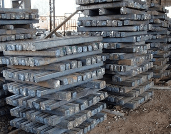 A picture of pallet of steel ignots