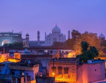 A picture of the Taj Mahal and the Arga town