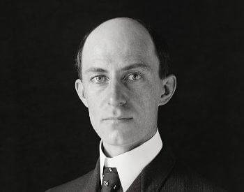 A picture of Wilbur Wright in a 1905 picture